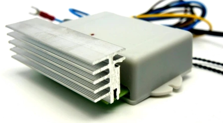 Регулятор давления конденсации SD-1/3U-5A (полупром)